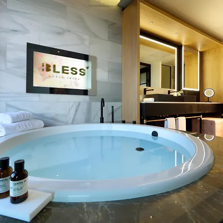 Bless Ibiza - The Leading Of The World 5*